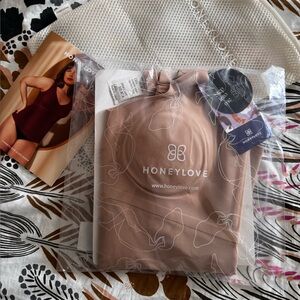 NWT Honeylove Shapewear Cami Bodysuit in Color Sand, Size S, Unopened package